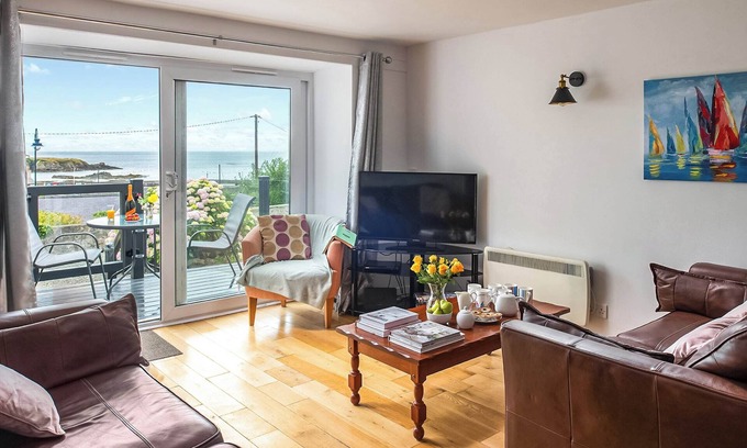 Cemaes Bay Cottage | 3 bedroom accommodation in Cemaes Bay
