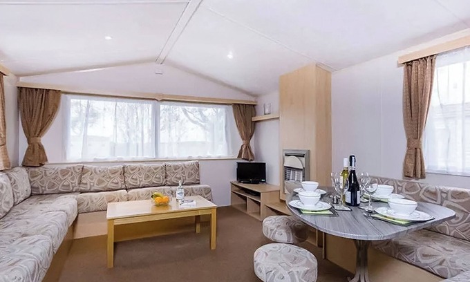 Ningwood House | 3 bedroom accommodation in Newbridge, Nr Yarmouth