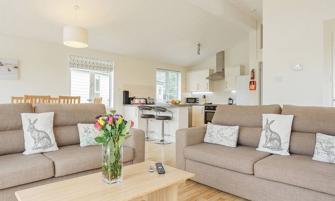 Carnmenellis Ski Chalet | 3 bedroom accommodation in Carnmenellis, Nr Falmouth