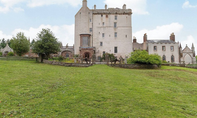 Turriff Cottage | 3 bedroom accommodation in Delgaty, near Turriff