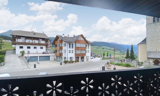 Maranza Apartment | 3 bedroom accommodation in Maranza