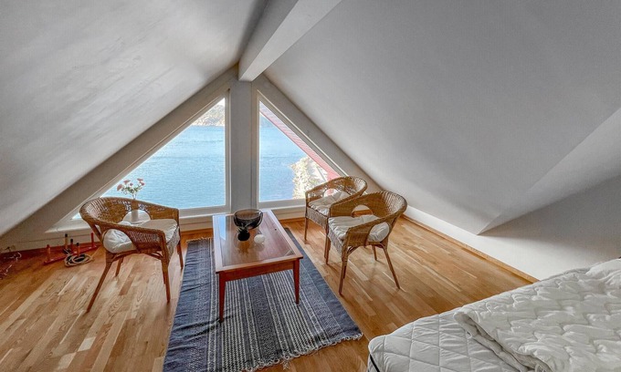 Korshamn Apartment | 3 bedroom amazing apartment in Korshamn