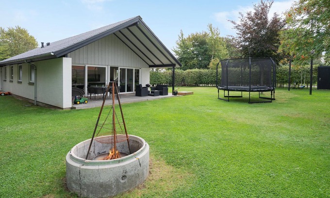 Lundby House | 3 bedroom amazing home in Lundby