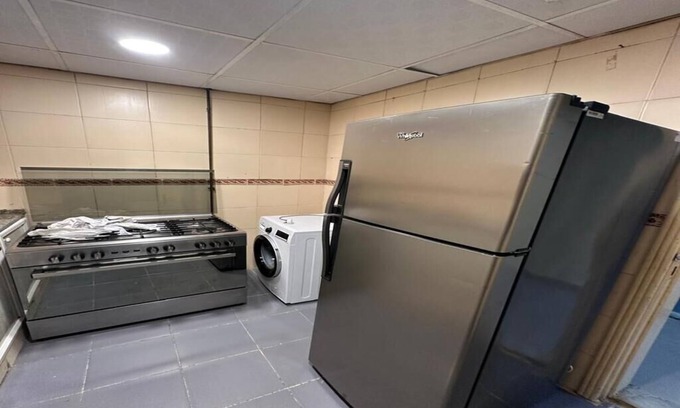 Al Nahda Apartment | 3-bedroom apartment in marvelous Sharjah with WiFi, AC