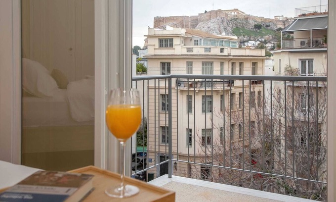 Plaka Condo | 3 bedroom apt next to Syntagma with Acropolis view, Luxury Apartment
