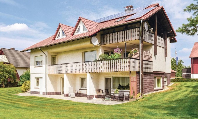 Breuna Apartment | 3 bedroom awesome apartment in Breuna