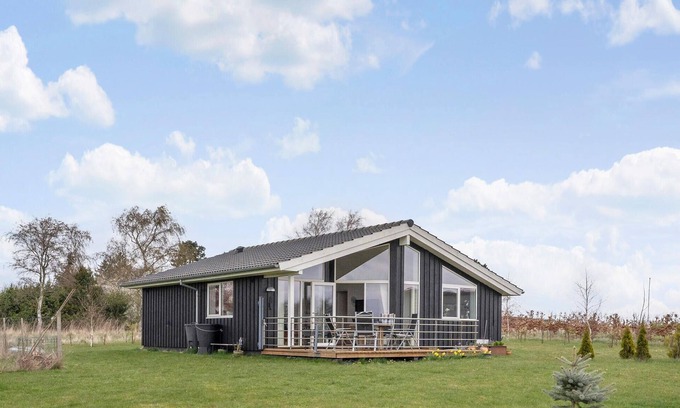 Kongsnæs House | 3 bedroom awesome home in Stubbekøbing