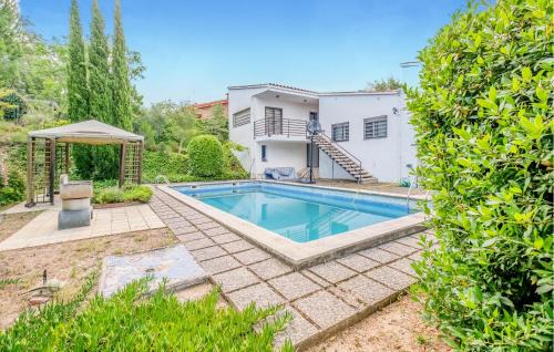 Can Carbonell House | 3 Bedroom Awesome Home In Can Carbonell