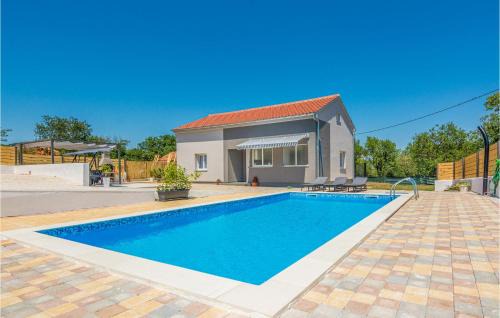 Donje Rastane House | 3 Bedroom Awesome Home In Donje Rastane