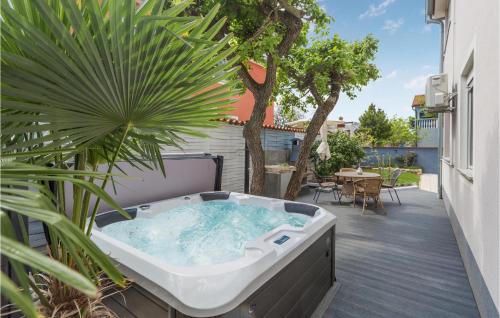 Barbariga House | 3 Bedroom Awesome Home In Barbariga