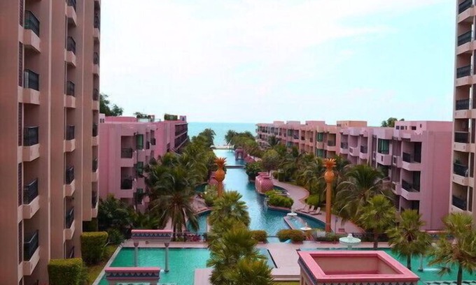 Nong Kae Apartment | 3 bedroom beachfront with free wifi 008