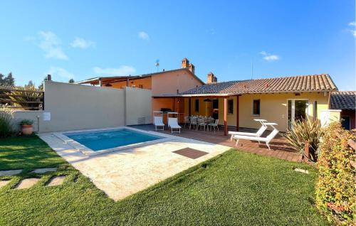 Magione House | 3 Bedroom Beautiful Home In Montebuono