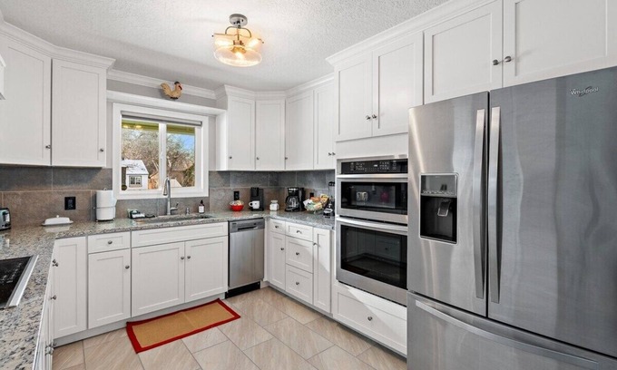 Boise Bench House | 3 Bedroom Boise State Home near BSU and Airport