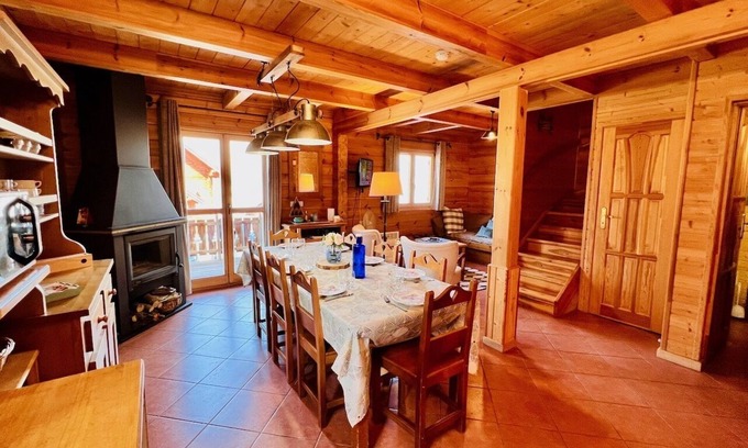 Le Devoluy Ski Chalet | 3 bedroom cabin with pool
