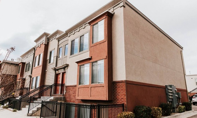 Central Business District House | 3 Bedroom Getaway in the Heart of Provo - Sleeps 7
