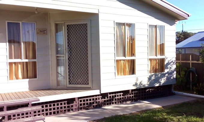 Wallaroo House | 3 bedroom holiday house, wallaroo south Australia