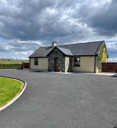 Shanavooneen House | 3 bedroom Home in Miltown Malbay