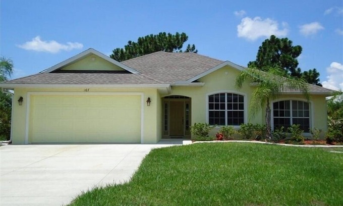 Rotonda Lakes House | 3 Bedroom Home with Heated Private Pool Close to Golf & Beach