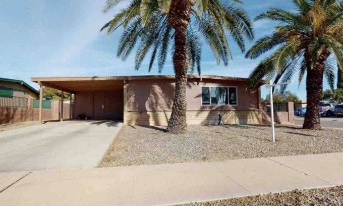 Tucson House | 3 Bedroom home with mountain views and private parking . Pet friendly