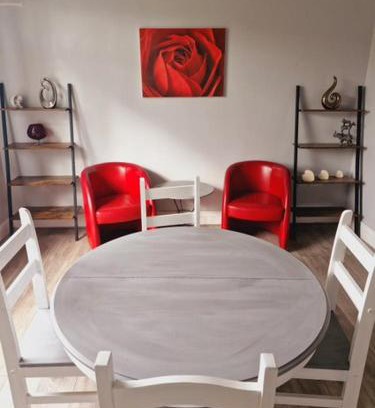 Chesterfield House | 3 Bedroom house, close to woodland, chesterfield and peak District