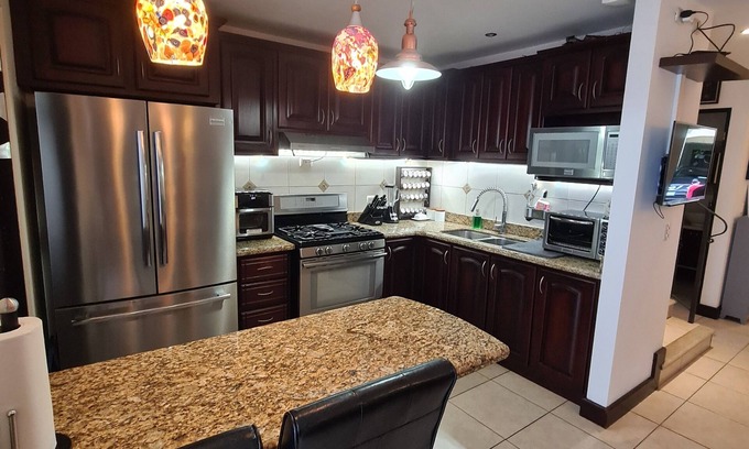 La Guaria Apartment | 3 bedroom house in condominium