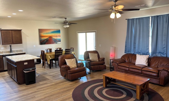 Kingman House | 3 bedroom house in charming Kingman with AC, WiFi. Enjoyable getaway awaits.