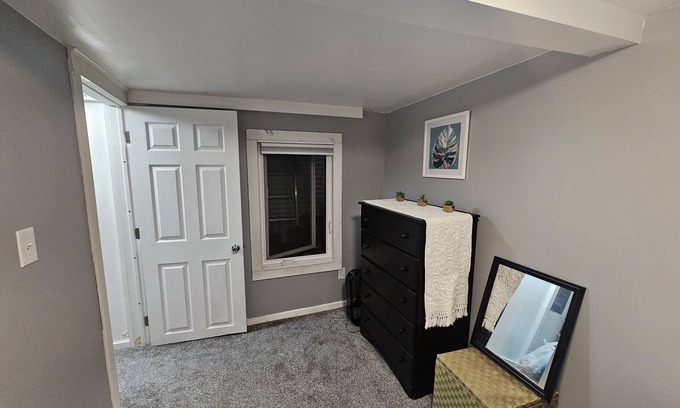 Benson House | 3-bedroom house in terrific Omaha with WiFi, AC