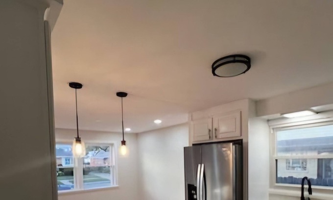 Ashburn House | 3-bedroom house in wonderful Chicago, near Evergreen Park-87th and California