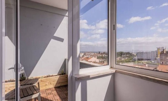 Beato Apartment | 3-Bedroom Lisbon Retreat with River Views –Perfectly Located Right by the Subway
