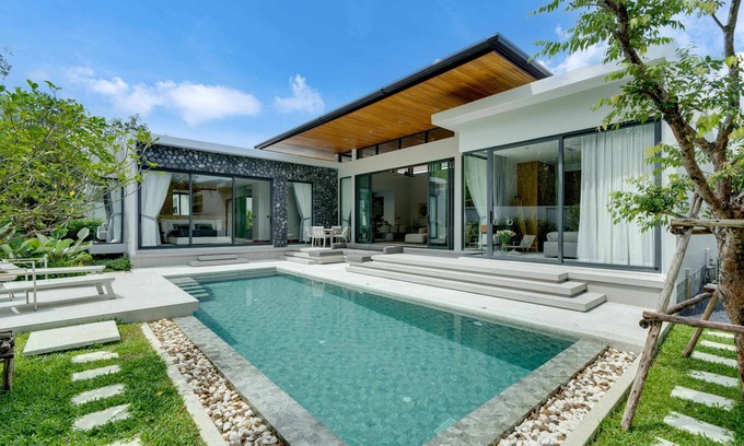 Cherngtalay Villa | 3-bedroom private villa with pool, garden, and spacious living room by Continent