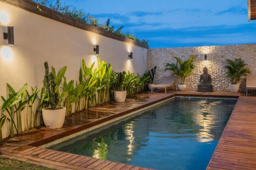 Cepaka Villa | 3-Bedroom Private Pool Mengwi Villa 20min drive to Canggu Beach