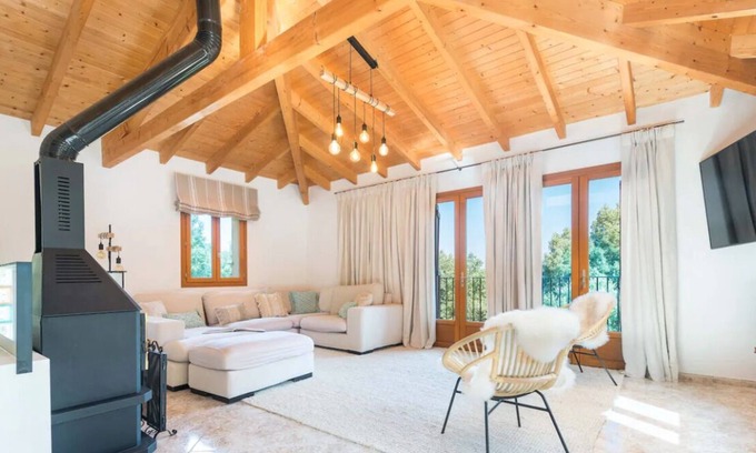 Escorca House | 3 bedroom private vacation home in Escorca
