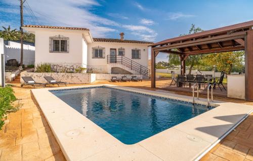 Coin House | 3 Bedroom Stunning Home In Coin