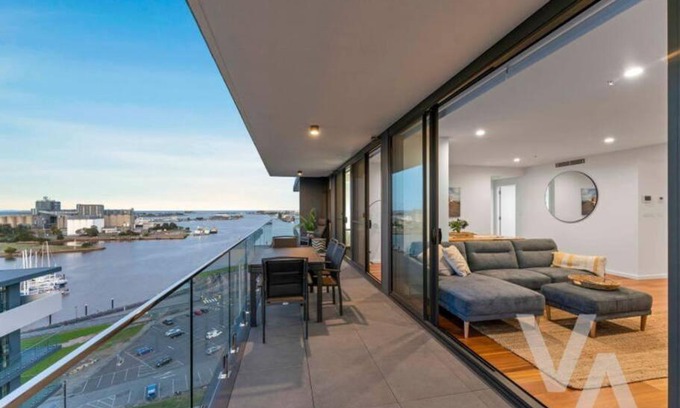 Wickham Apartment | 3 Bedroom Sub Penthouse Apartment in the heart of Newcastle
