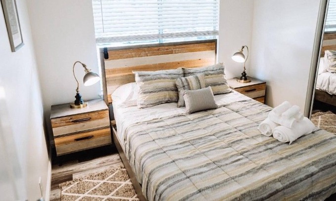 Cypress House | 3 Bedroom Townhome 209238 by Houzlet
