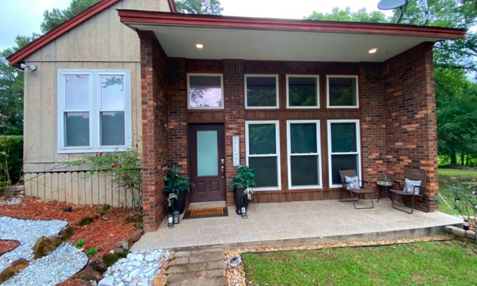 Lincoln Parish House | 3-bedroom vacation home 13 minutes from Louisiana Tech University