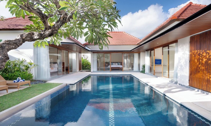 Sunset Road Villa | 3-Bedroom Villa Complex in Seminyak