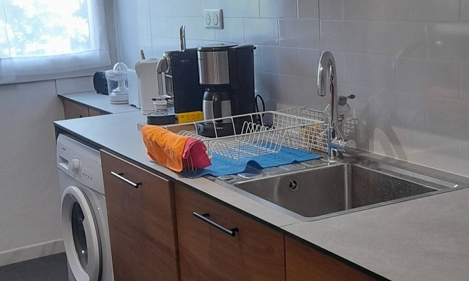 Sainte-Anne Apartment | 3 Bedrooms-Ideal quiet long stay for 3 people-September 2025 to June 2026
