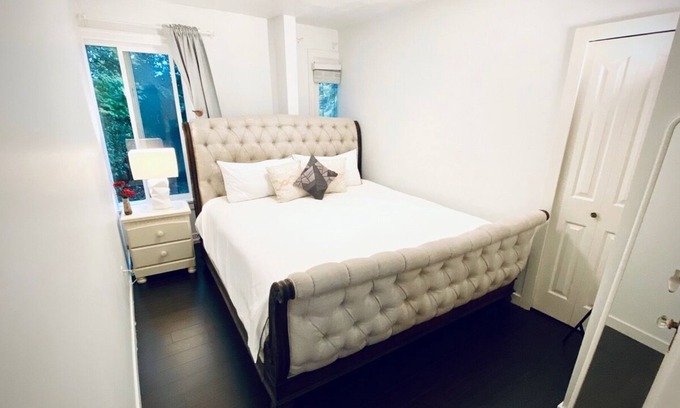 Shaughnessy Apartment | 3 Bedrooms, UBC, New Renovated, Millions$$Home, Full Private, Main Floor