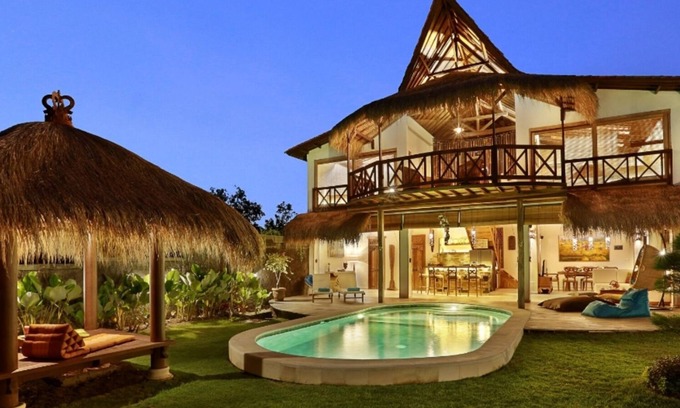 Sawangan Villa | 3 Bedrooms Villa in Nusa Dua Bali