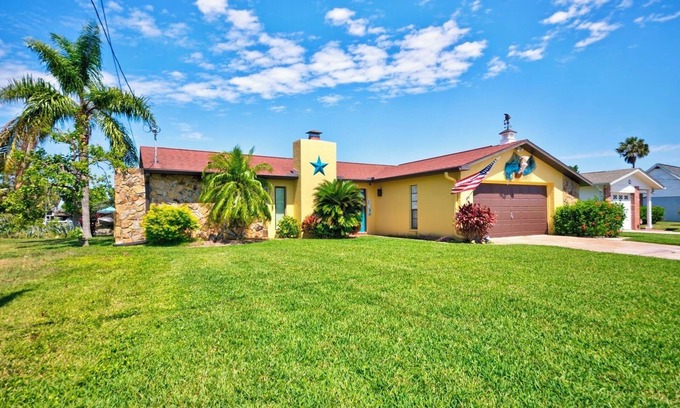 Spring Hill House | 3-BR/2 Bath waterfront home with direct access to Gulf. Pool, kayaks and dock