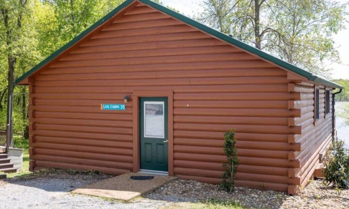 Cadiz Cabin | 3 BR Lakefront Log Cabin - Bring the Dog