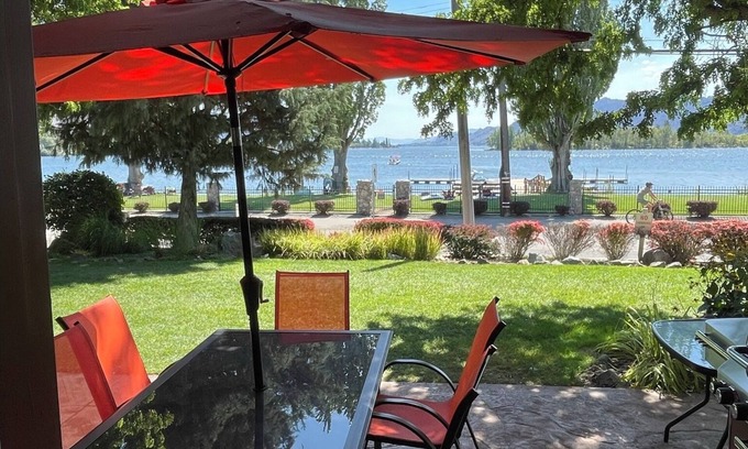 Okanagan-Similkameen House | 3 BR luxury Townhouse on Canada's warmest lake