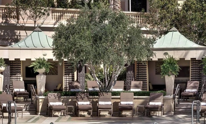 Las Vegas House | 3 Classy Units! Outdoor Pool, Free Parking, Near Las Vegas Festival Grounds!