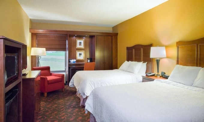 Carlisle Hotel | 3 Cozy Rooms with Free Breakfast – Ideal Location for Military Family Visits