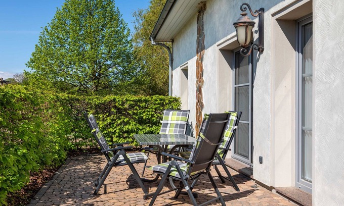 Pepelow Apartment | (3) Dorothea, 2-room apartment, terrace, ground floor - Ostseeferienhaus Drachenflieger