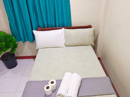 General Luna House | #3 Green room Inn Siargao