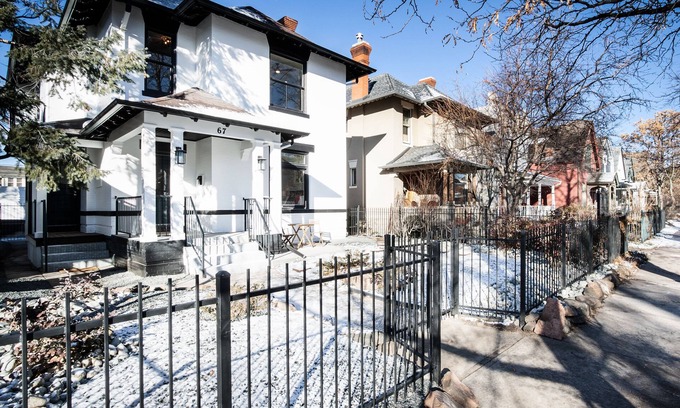 Broomfield House | 3 KING BEDS w/ easy access to Denver or Boulder. Garden, Game Room & Backyard.
