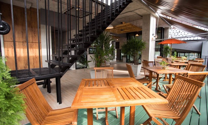 Saen Suk Hotel | 3 Kwan Village