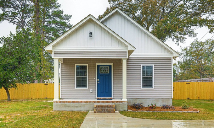 New Bern House | 3 Mi to Dtwn: Home w/Patio & Grill in New Bern